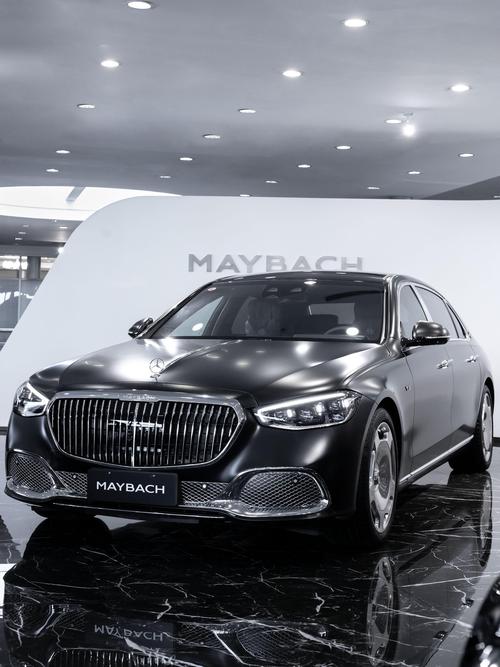 佛山45岚图汽车的售后服务让用户无忧出行，迈巴赫未来的豪华车趋势