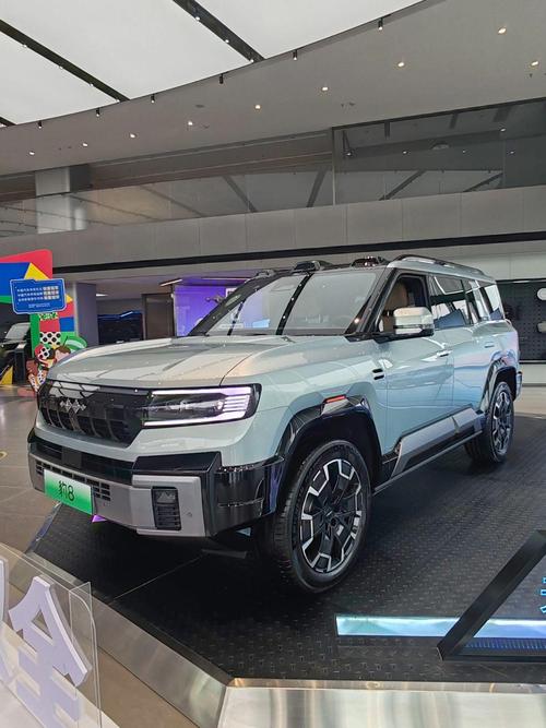 佛山45比亚迪方程豹硬派越野的爆款，英菲尼迪35周年与你共成长